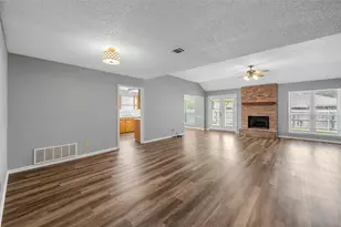 316 Evergreen Ct, Hewitt, TX 76643 - Photo 3