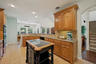 13442 Four Willows Dr, Frisco, TX 75035 - Photo 9