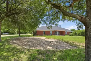 693 McLaughlin Rd, Woodway, TX 76712 - Photo 35