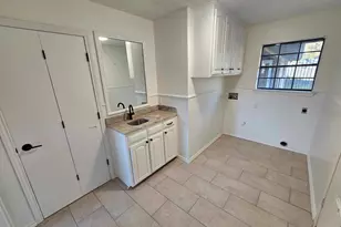 1817 Rhinevalley Dr, Arlington, TX 76012 - Photo 25