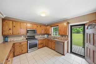 208 Frisco St, Cumby, TX 75433 - Photo 9