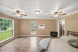 208 Frisco St, Cumby, TX 75433 - Photo 13