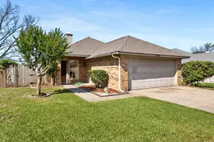 217 N Bugle Dr, Fort Worth, TX 76108 - Photo 3