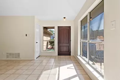 217 N Bugle Drive, Fort Worth, TX 76108 - Photo 5