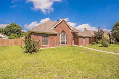 8109 Pacific Street, Frisco, TX 75035 - Photo 3