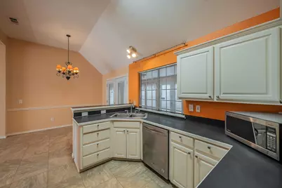 8109 Pacific Street, Frisco, TX 75035 - Photo 11
