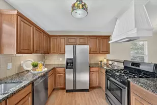 1308 Sherman St, McKinney, TX 75069 - Photo 9