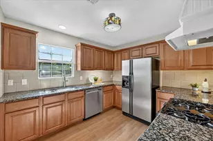 1308 Sherman St, McKinney, TX 75069 - Photo 7