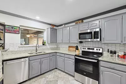 6837 Starnes Road, North Richland Hills, TX 76182 - Photo 9