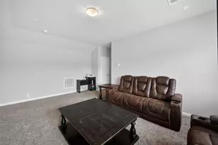 809 Cloverwood Dr, Fort Worth, TX 76036 - Photo 29