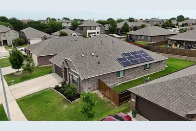 809 Cloverwood Drive, Fort Worth, TX 76036 - Photo 35
