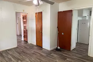 508 E Parks Ave, Waxahachie, TX 75165 - Photo 7