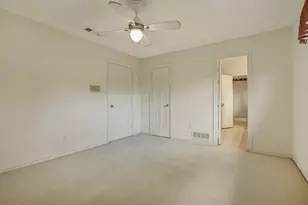 6741 Regalbluff Dr, Dallas, TX 75248 - Photo 23