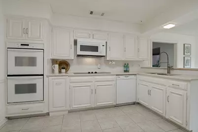 6741 Regalbluff Drive, Dallas, TX 75248 - Photo 11