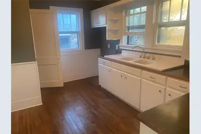 602 E Wise Street, Bowie, TX 76230 - Photo 3