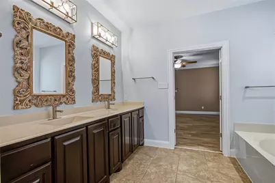3600 Ballycastle Drive, Plano, TX 75074 - Photo 13