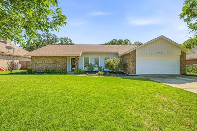 1322 Prairie Wind Boulevard, Stephenville, TX 76401 - Photo 1