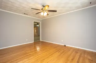 410 E Mona Ave, Duncanville, TX 75137 - Photo 5
