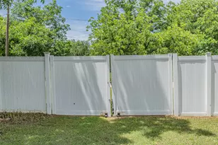 204 S Spring Branch Trail, Springtown, TX 76082 - Photo 35
