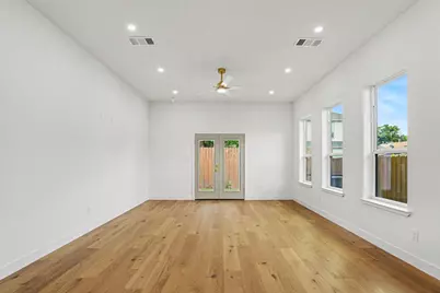 2218 Bombay Avenue, Dallas, TX 75235 - Photo 11