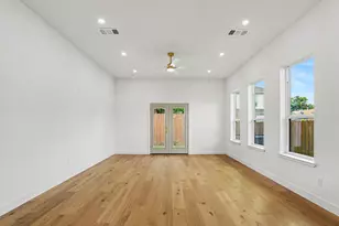 2218 Bombay Ave, Dallas, TX 75235 - Photo 11
