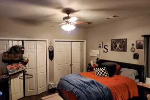 810 S Sherman St, Ennis, TX 75119 - Photo 11