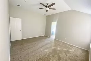 1006 Stockton Dr, Burleson, TX 76028 - Photo 15