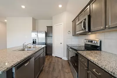 2910 Rowland Drive, Seagoville, TX 75159 - Photo 9