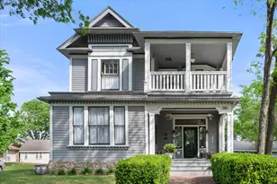 756 W 3rd Ave, Corsicana, TX 75110 - Photo 1