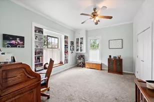 756 W 3rd Ave, Corsicana, TX 75110 - Photo 13