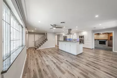 524 Buffalo Drive, Arlington, TX 76013 - Photo 3