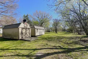 122 Robertson St, Sulphur Springs, TX 75482 - Photo 27