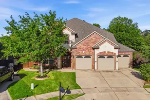 4541 Seventeen Lakes Ct, Fort Worth, TX 76262 - Photo 3