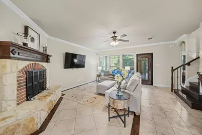 4541 Seventeen Lakes Court, Fort Worth, TX 76262 - Photo 11