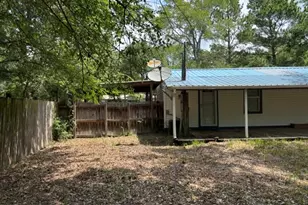 6107 Apache Dr, Mabank, TX 75156 - Photo 9