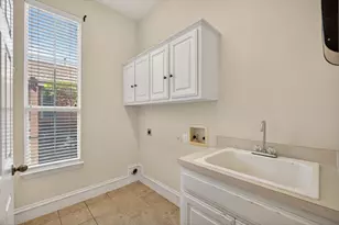 10901 Briar Brook Ln, Frisco, TX 75033 - Photo 25
