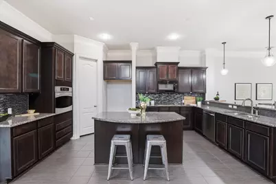 655 Rockingham Drive, Irving, TX 75063 - Photo 9