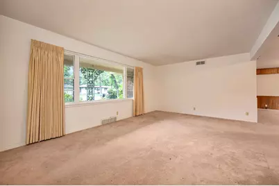 1511 Tulip Drive, Arlington, TX 76013 - Photo 9