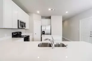 332 Niki Dr, Lewisville, TX 75057 - Photo 7