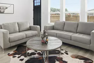3220 N Houston St, Fort Worth, TX 76106 - Photo 9