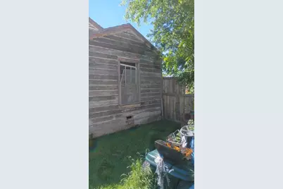 1713 18th Street, Mineral Wells, TX 76067 - Photo 7