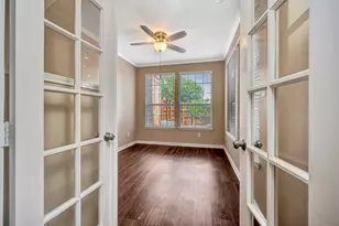 8704 StoneCrest Dr, Irving, TX 75063 - Photo 23