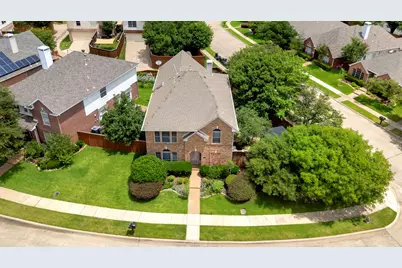 8704 Stonecrest Drive, Irving, TX 75063 - Photo 35
