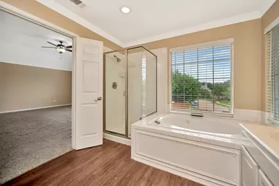 8704 Stonecrest Drive, Irving, TX 75063 - Photo 19
