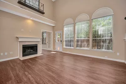 8704 Stonecrest Drive, Irving, TX 75063 - Photo 3