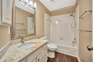 8704 StoneCrest Dr, Irving, TX 75063 - Photo 27