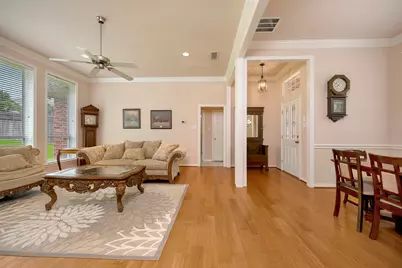 6520 Shelton Home Court, Arlington, TX 76017 - Photo 9
