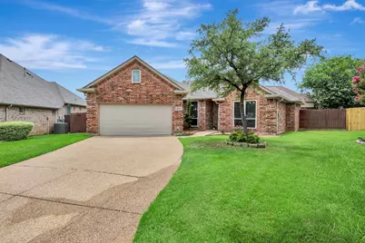 6520 Shelton Home Court, Arlington, TX 76017 - Photo 1