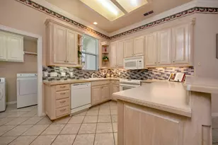 6520 Shelton Home Ct, Arlington, TX 76017 - Photo 11