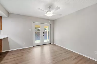 826 Shady Glen Lane, Bedford, TX 76021 - Photo 11